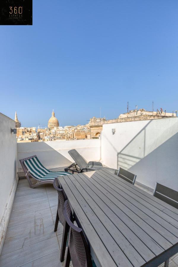 Mesmerising Views For A 2Br Apt In The Capital By 360 Estates 발레타 외부 사진